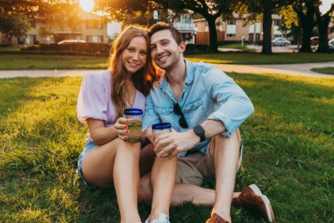 couple et femmes amoureuses