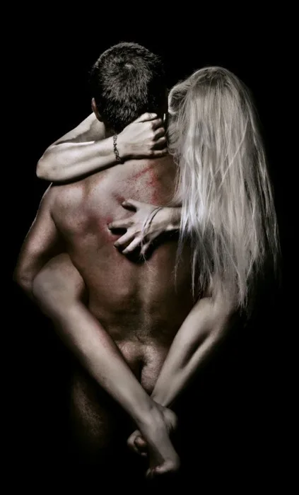 Comment conjuguer jouissance et douleur ? 1 tumblr m4nhnrx6E01qeig89o1 500 jpg